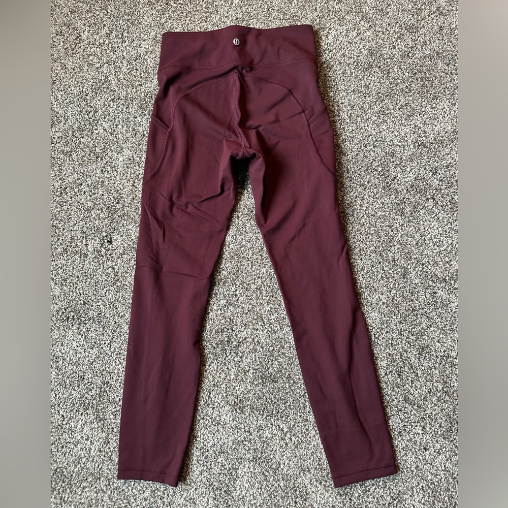 Lululemon leggings with side pockets